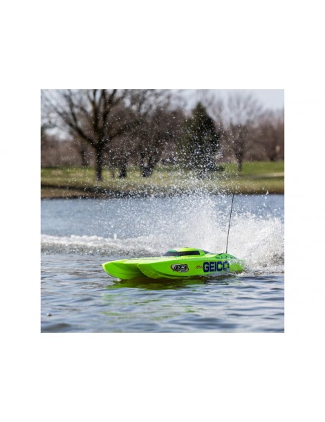 Proboat Miss GEICO Zelos 36" RTR