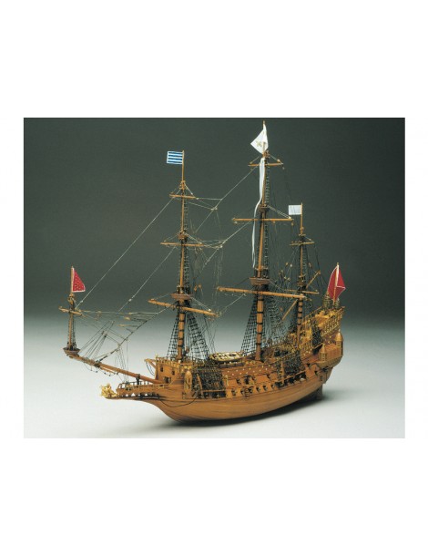 Mantua Model La Couronne 1:98 kit