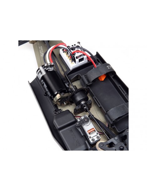 TLR 8ight XT/XTE 1/8 4WD Race Truggy Nitro/Electric Kit